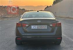 نيسان ألتيما